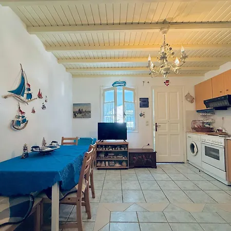 Stylish 2 Bd Escape With Patio At Ornos (Mykonos)