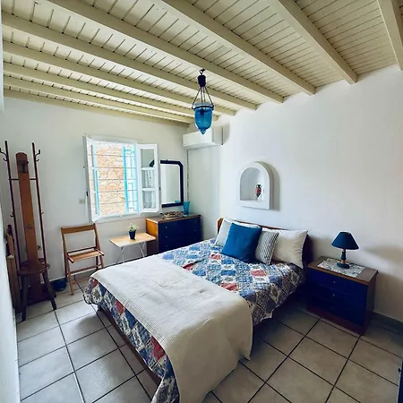 Stylish 2 Bd Escape With Patio At *